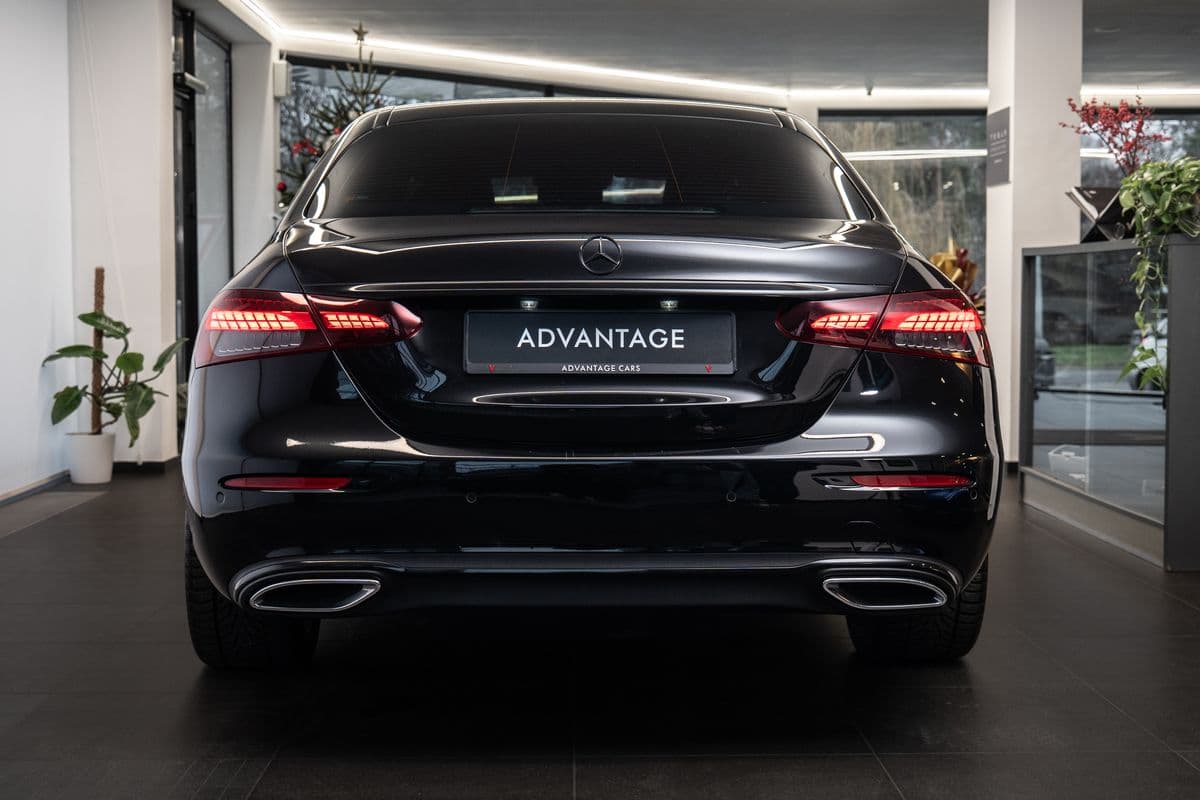 2022 Mercedes-Benz E-Class - 3