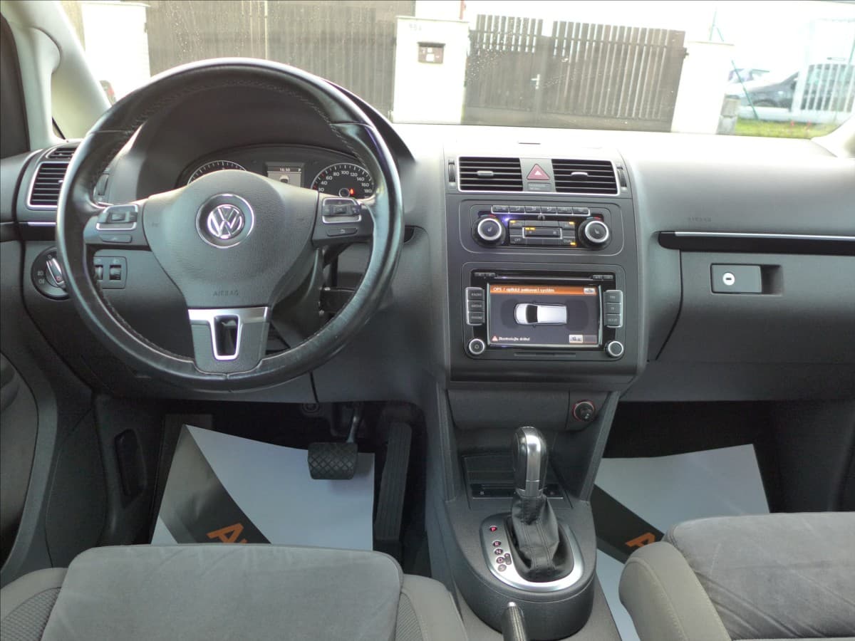2010 Volkswagen Touran - 7
