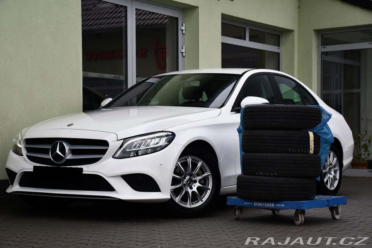 2020 Mercedes-Benz C-Class - 2