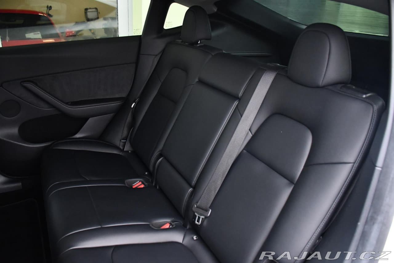 2023 Tesla Model Y - 20