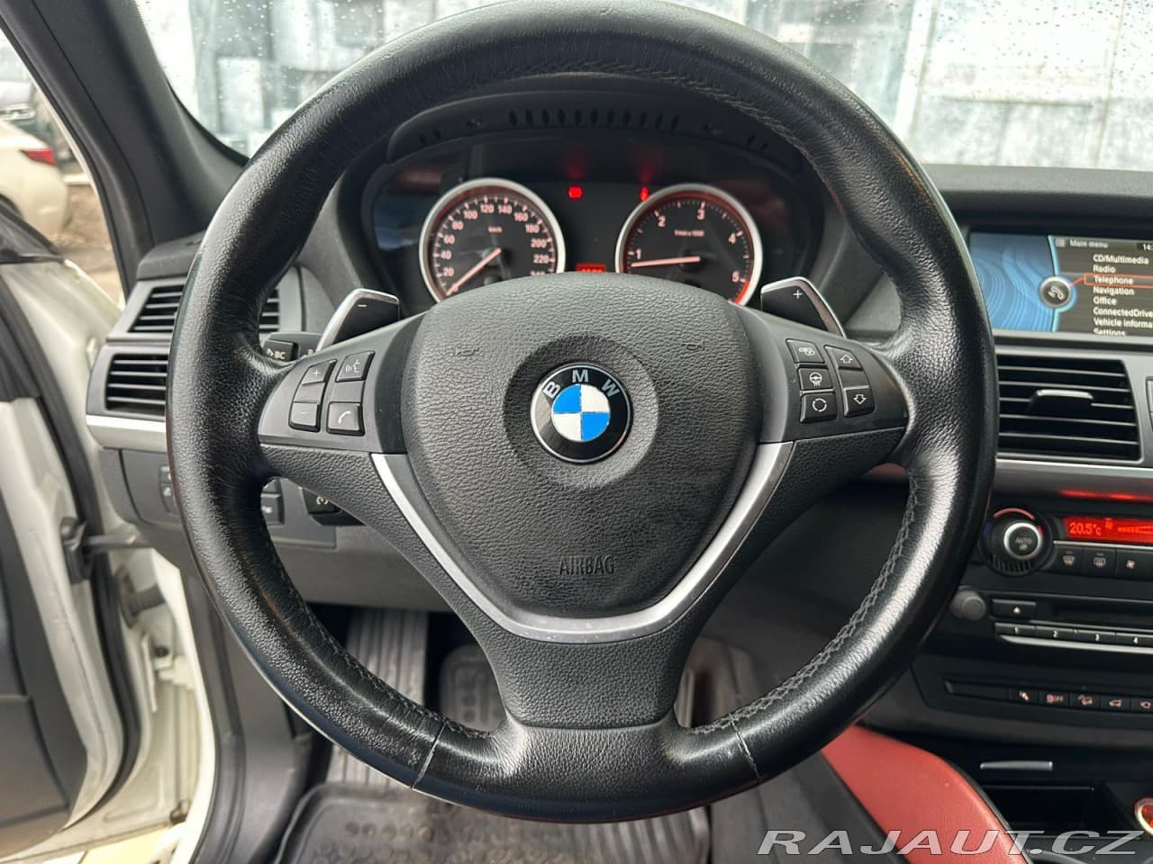 2012 BMW X6 - 18