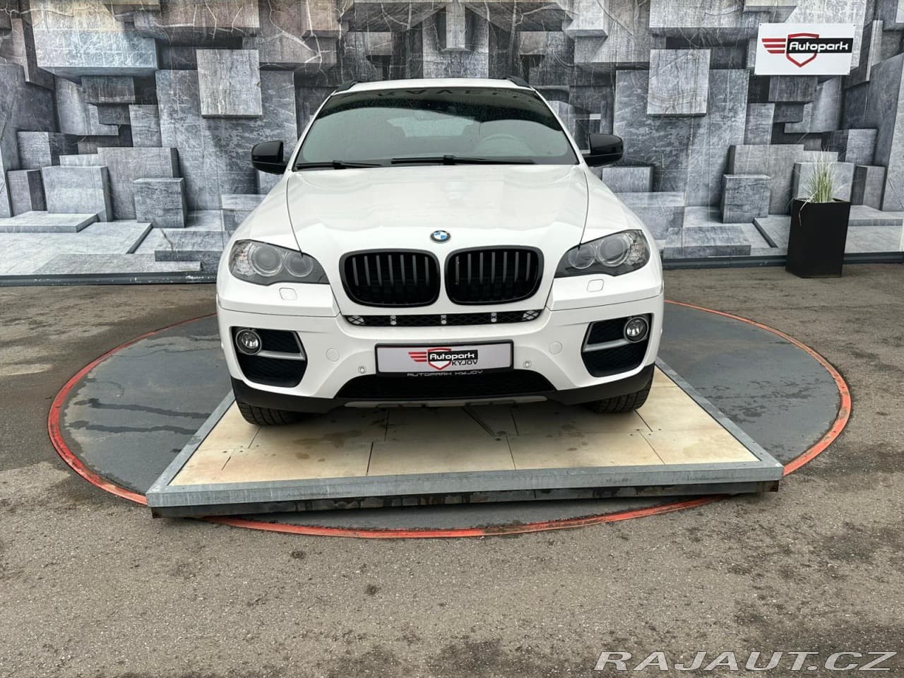 2012 BMW X6 - 2