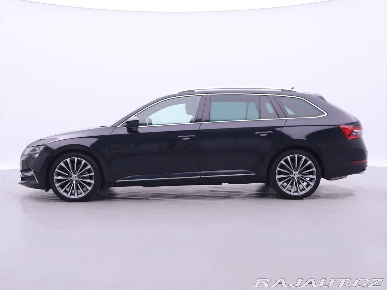 2020 Škoda SUPERB - 4