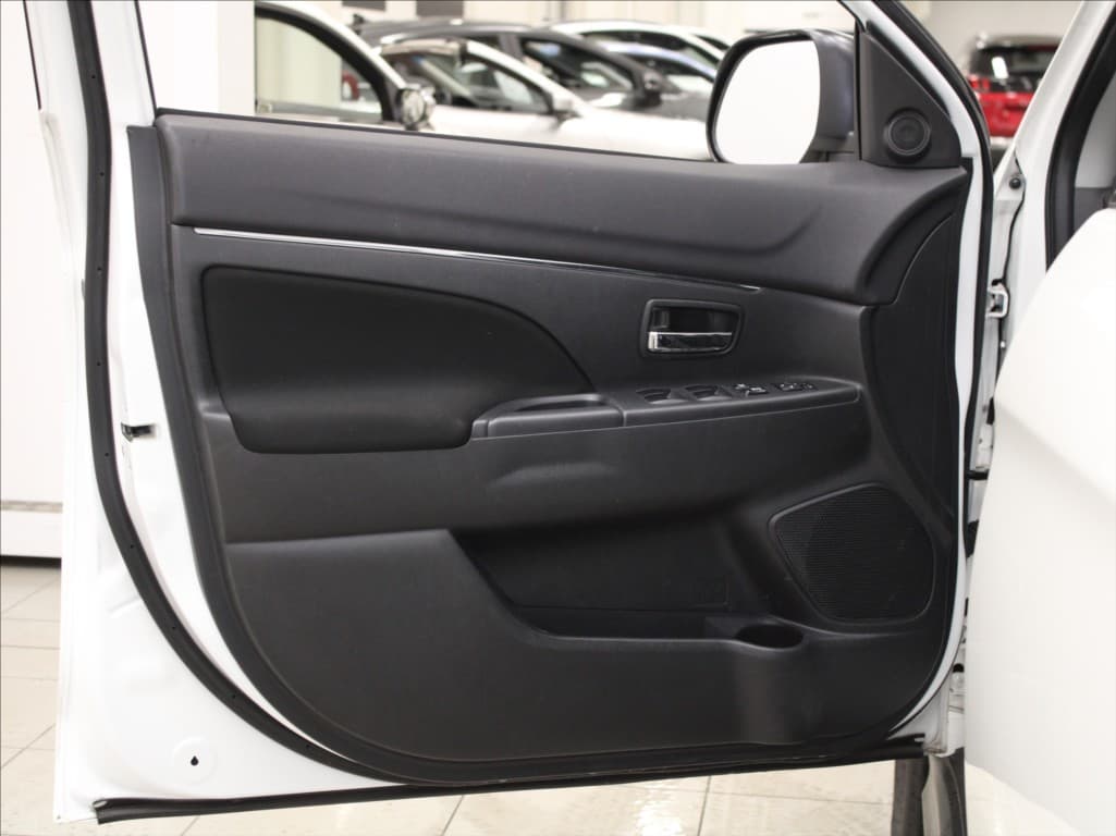 2019 Mitsubishi Asx - 14