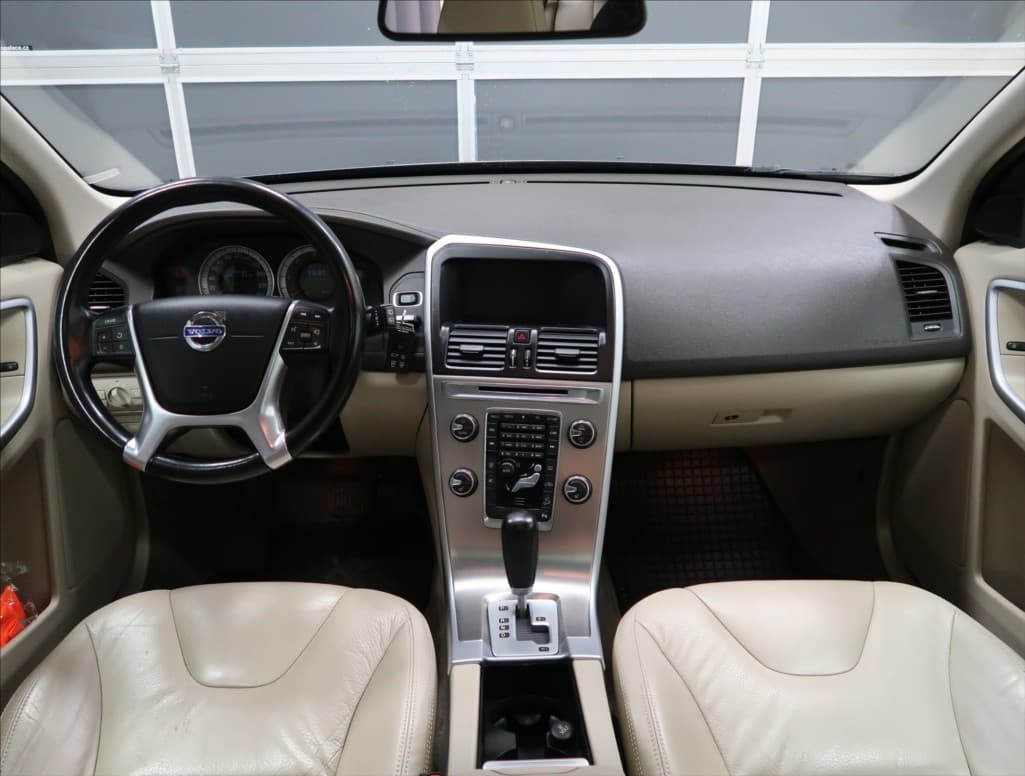 2011 Volvo Xc60 - 12