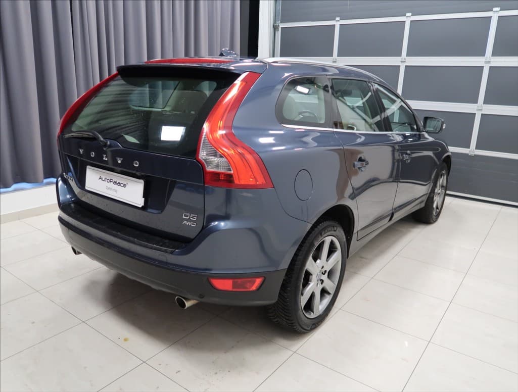 2011 Volvo Xc60 - 4