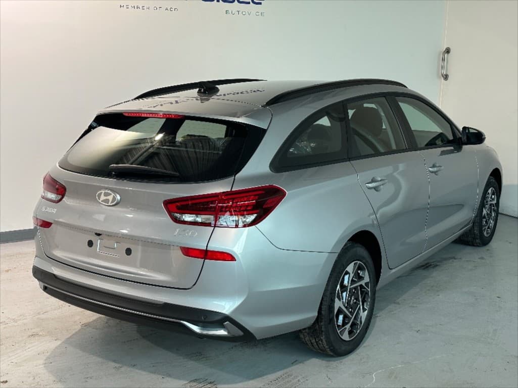 2025 Hyundai I30 - 4