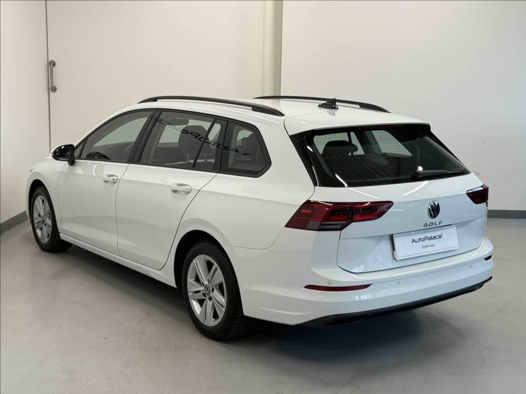 2022 Volkswagen Golf - 6