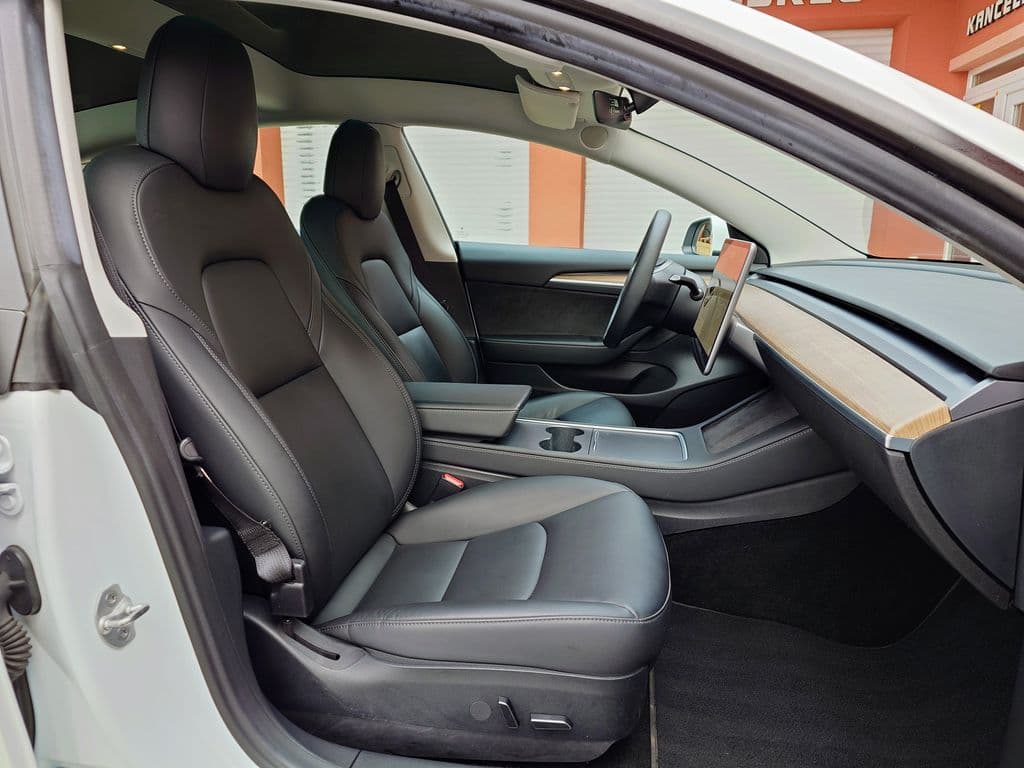 2021 Tesla Model 3 - 13