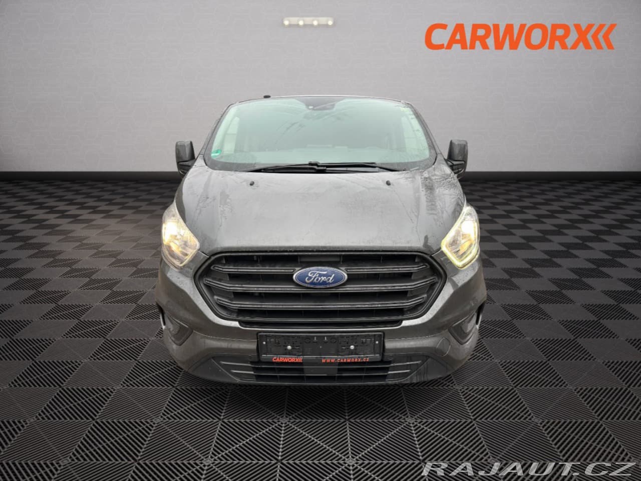 2019 Ford Transit - 2