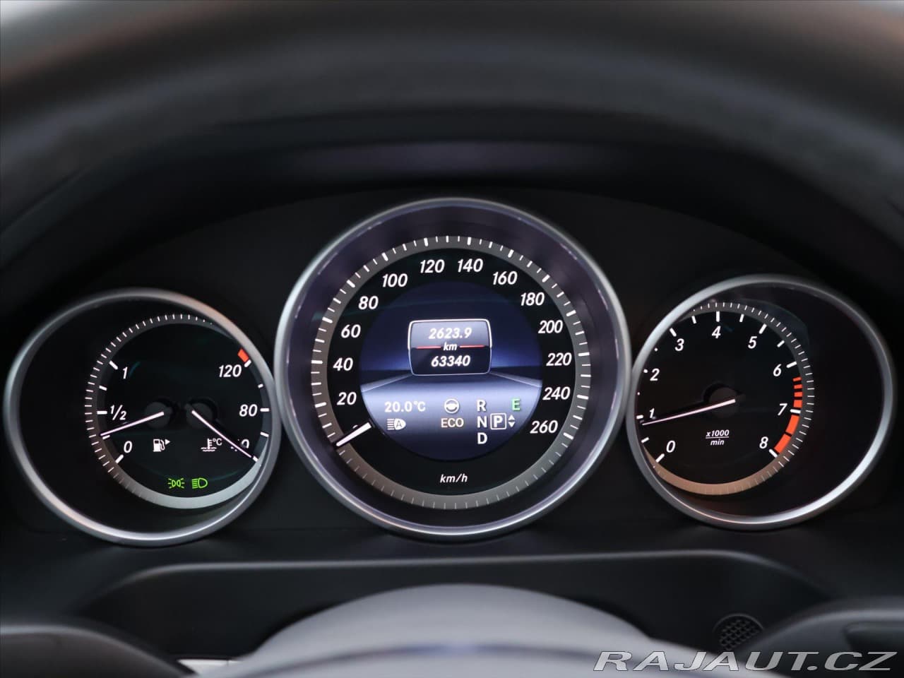 2015 Mercedes-Benz E-CLASS - 18