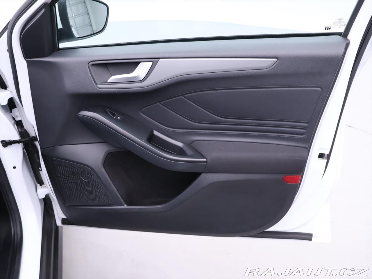 2019 Ford FOCUS - 12