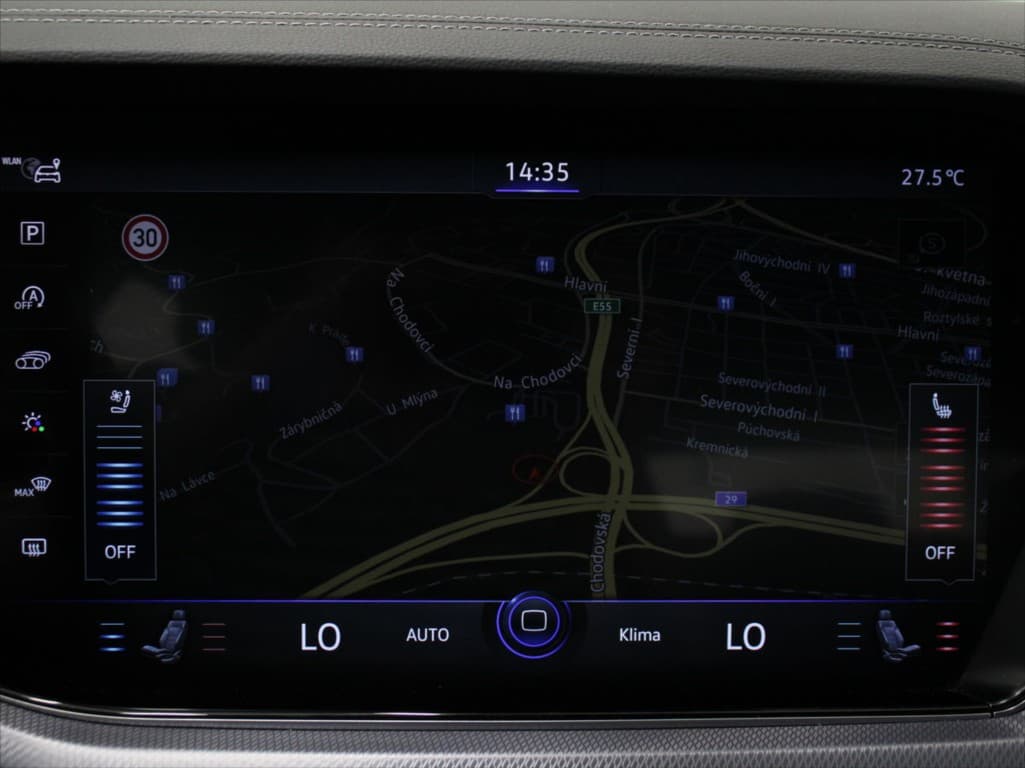 2023 Volkswagen Touareg - 12