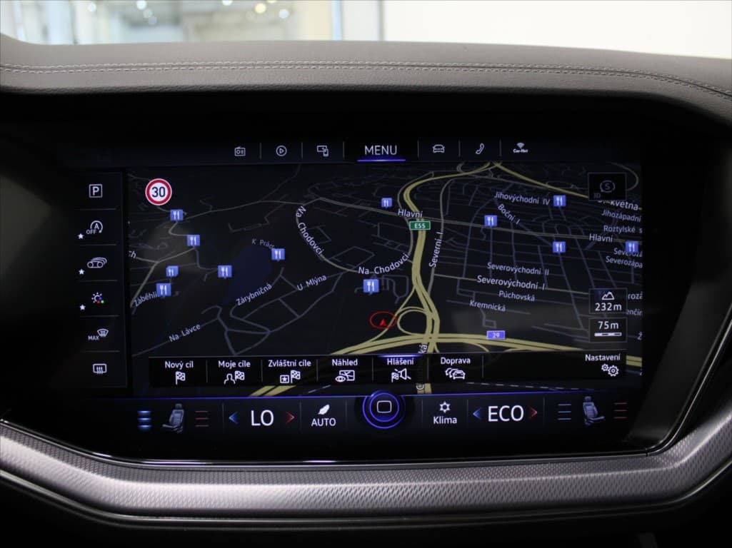 2023 Volkswagen Touareg - 13