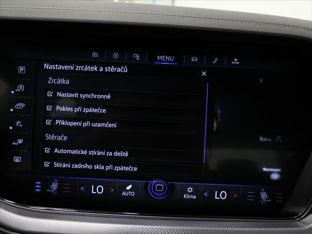 2023 Volkswagen Touareg - 15