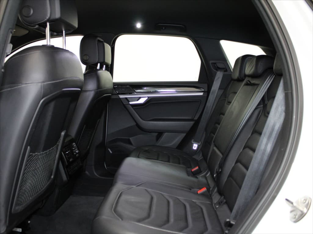 2023 Volkswagen Touareg - 7