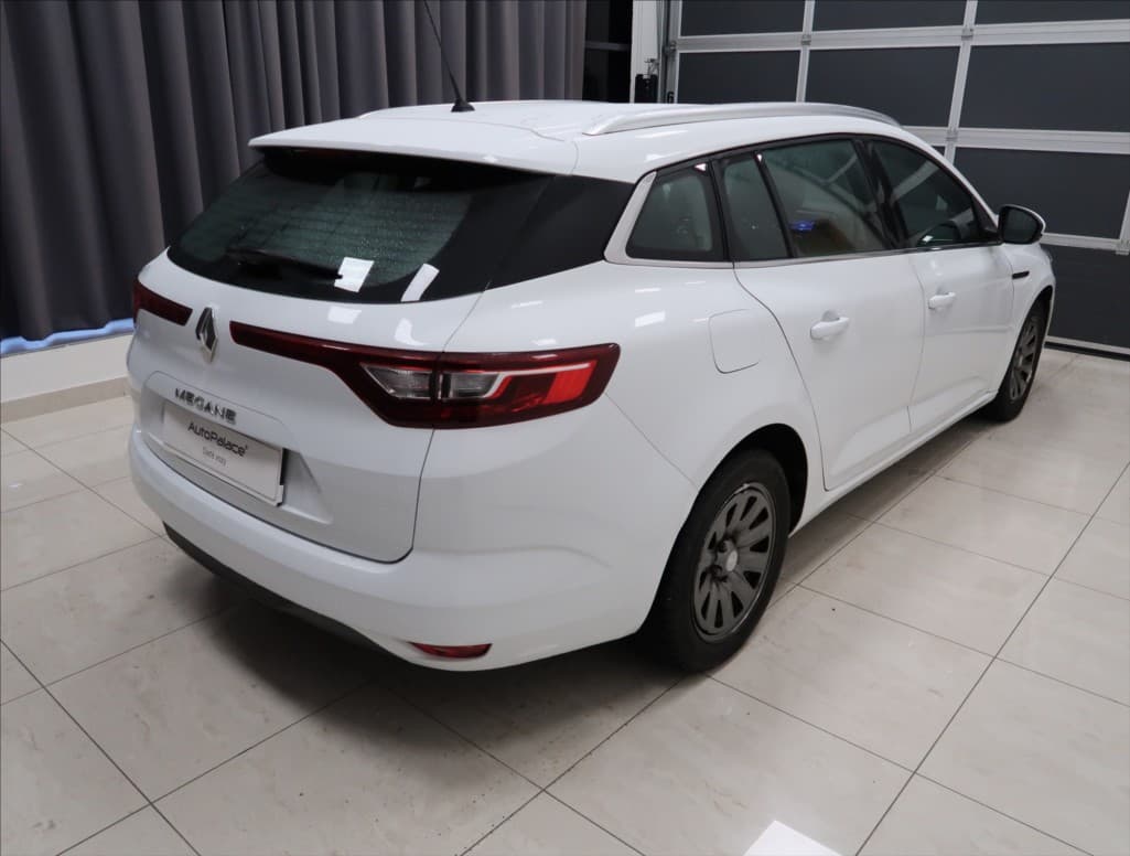 2020 Renault Megane - 4