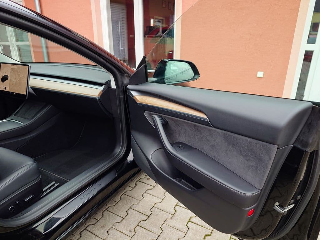 2021 Tesla Model 3 - 14