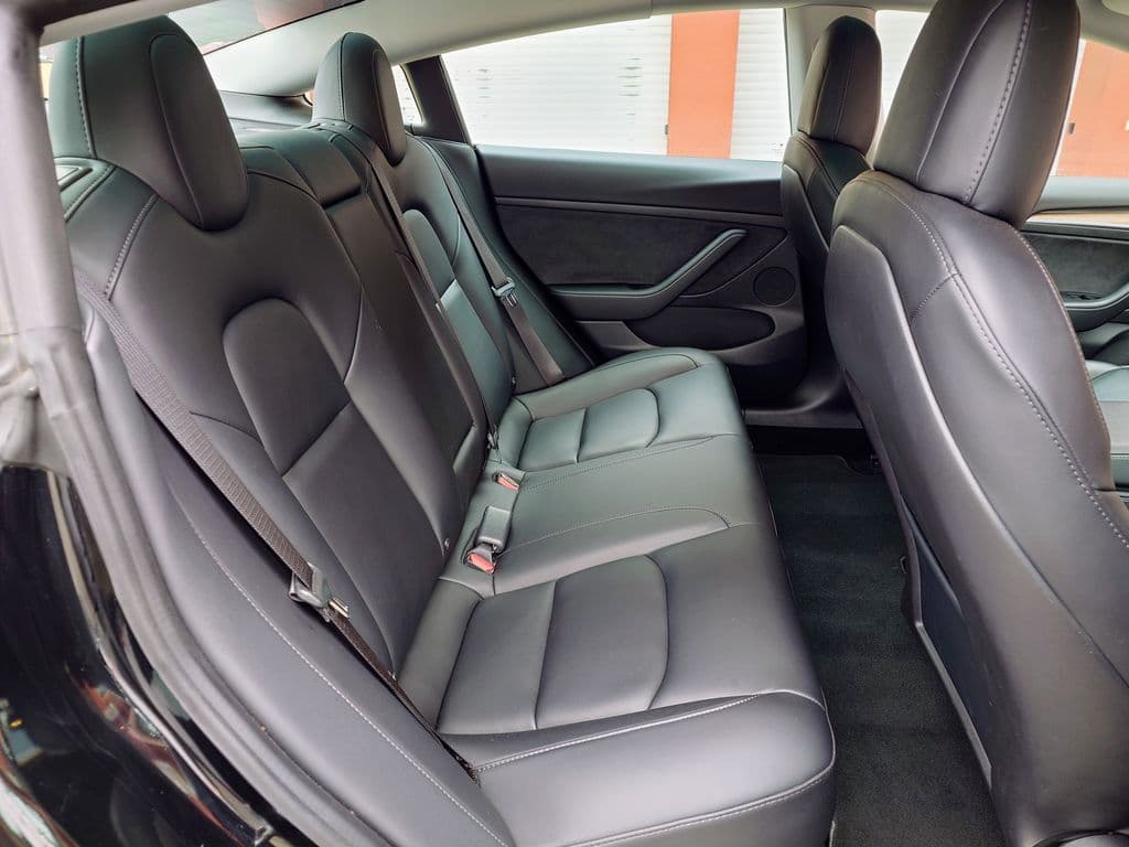 2021 Tesla Model 3 - 17