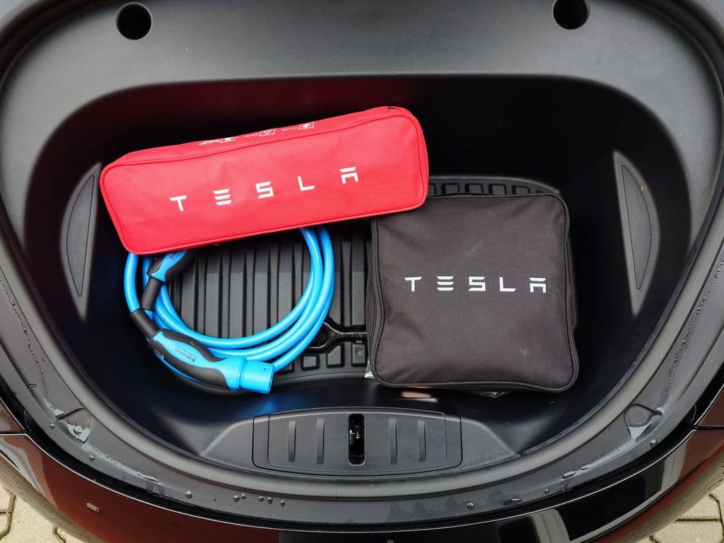 2021 Tesla Model 3 - 9