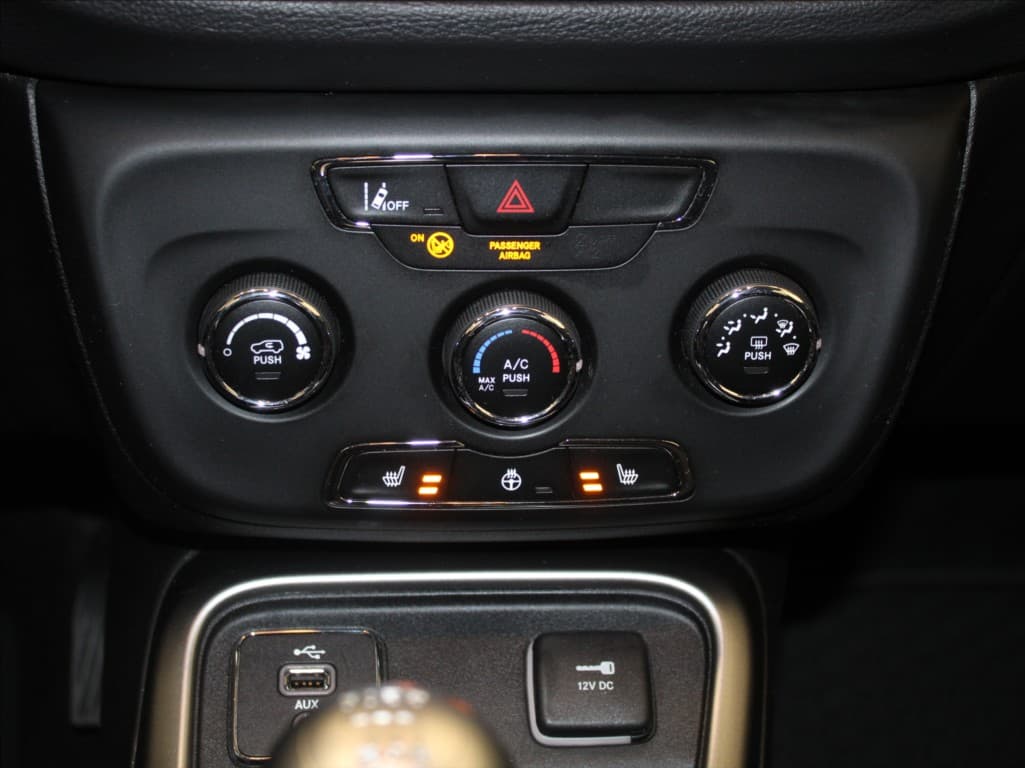 2017 Jeep Compass - 11