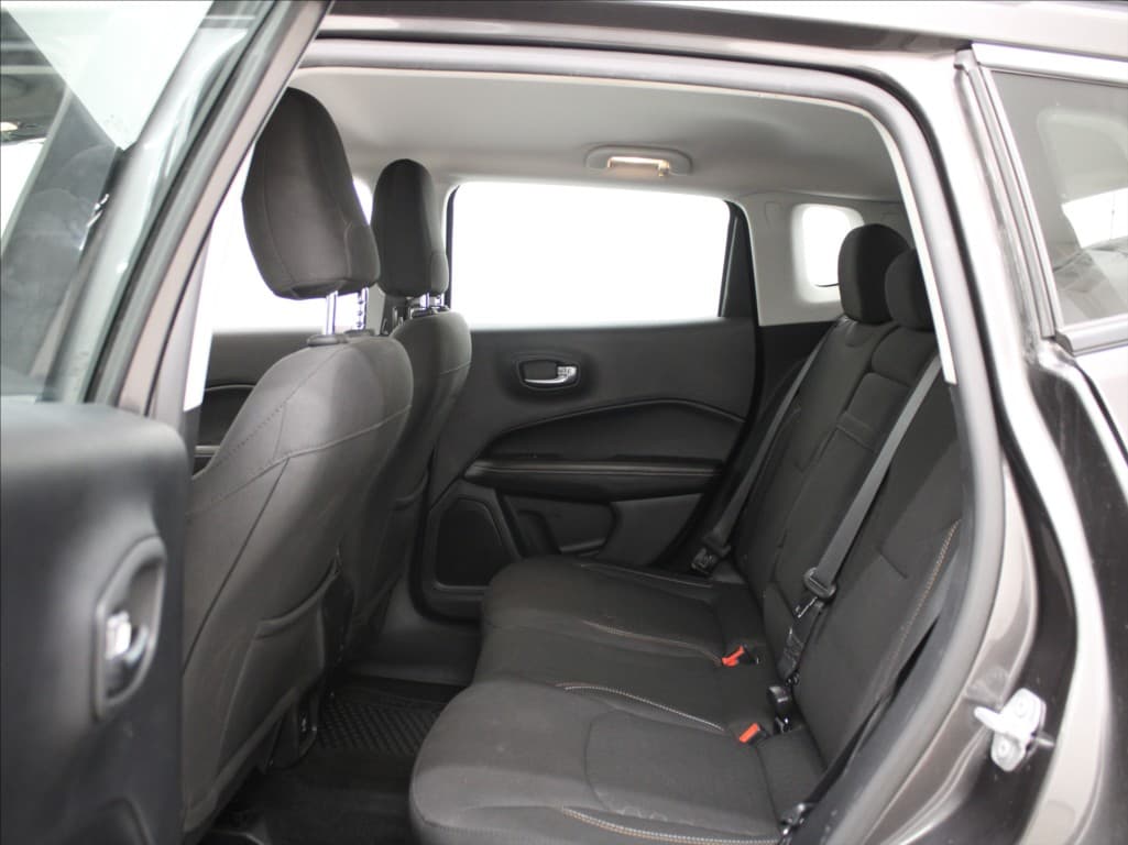 2017 Jeep Compass - 7