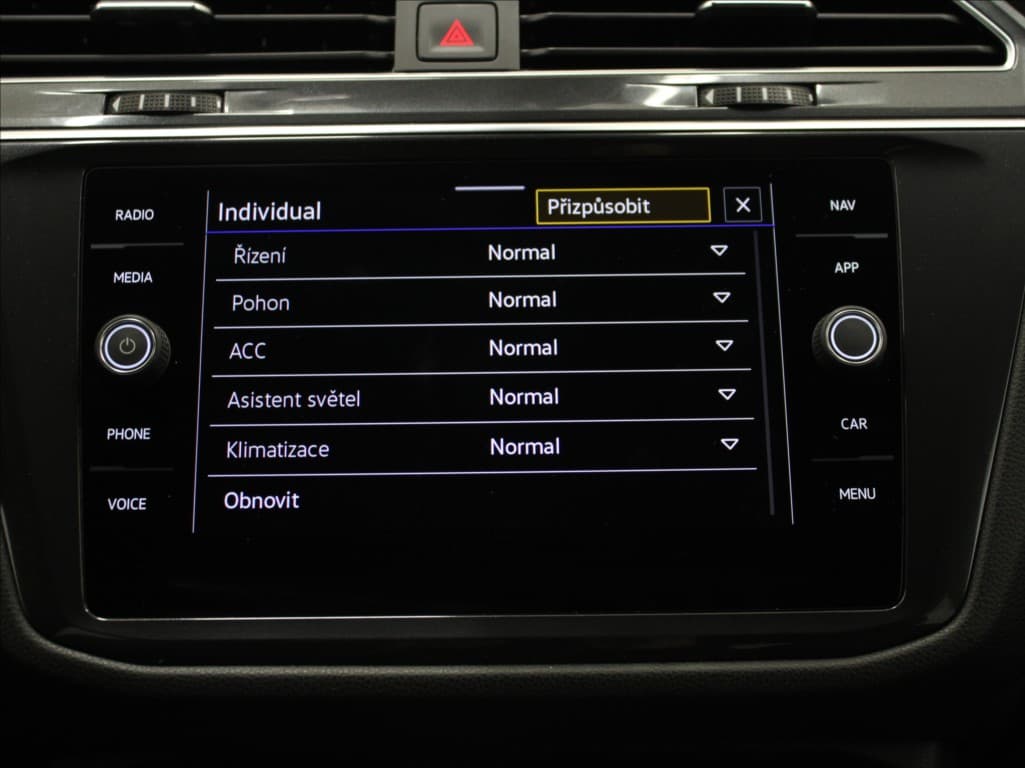 2023 Volkswagen Tiguan - 13