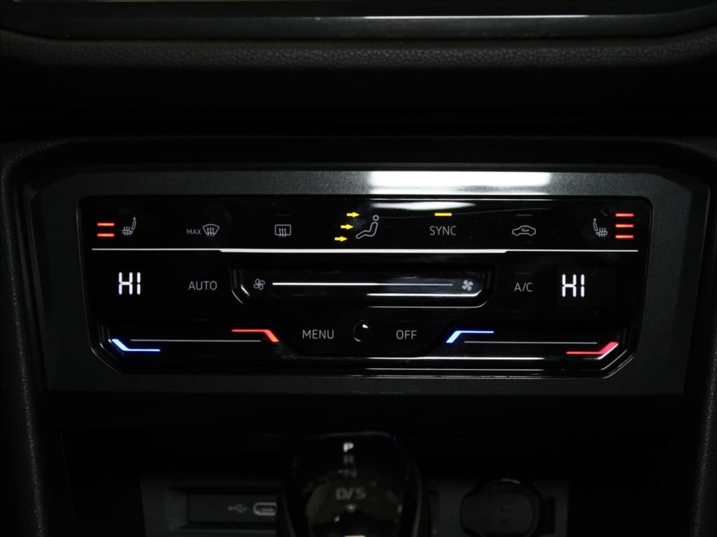 2023 Volkswagen Tiguan - 18