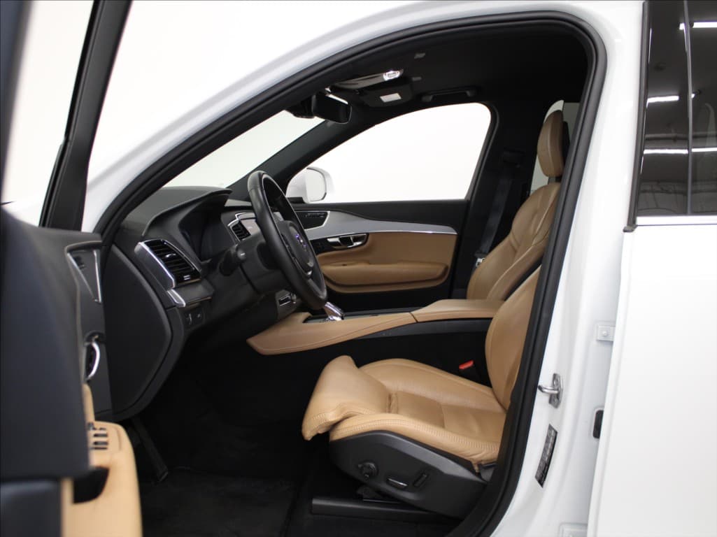 2020 Volvo Xc90 - 6