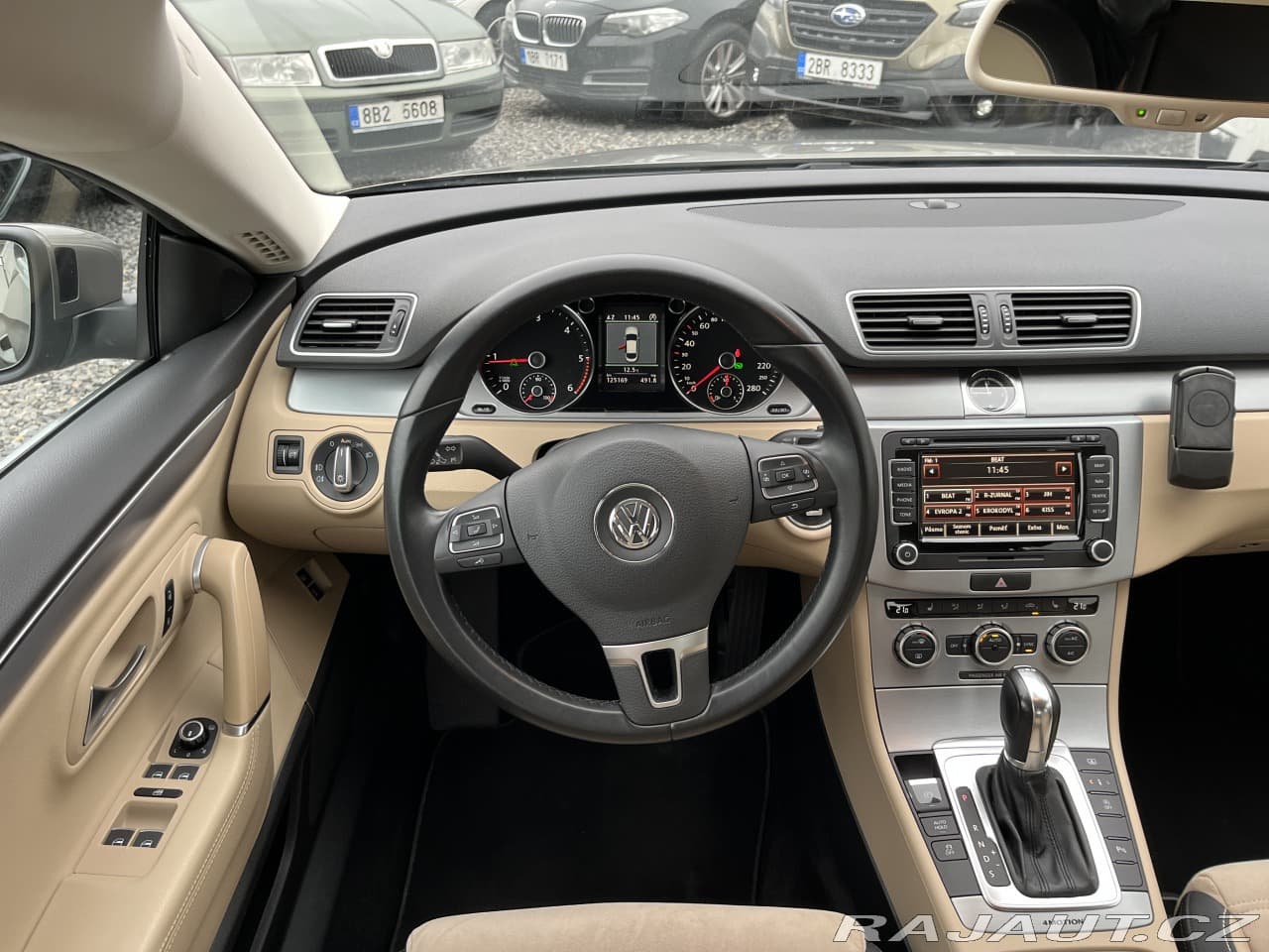 2012 Volkswagen Passat - 19