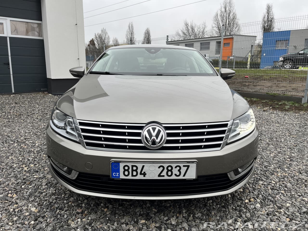 2012 Volkswagen Passat - 3