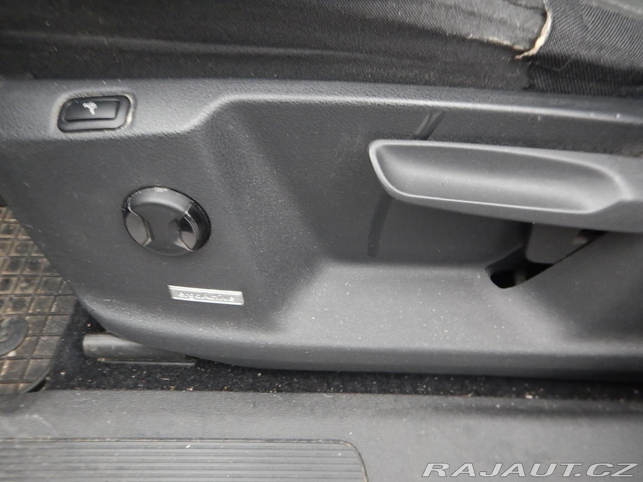 2016 Volkswagen Touran - 17