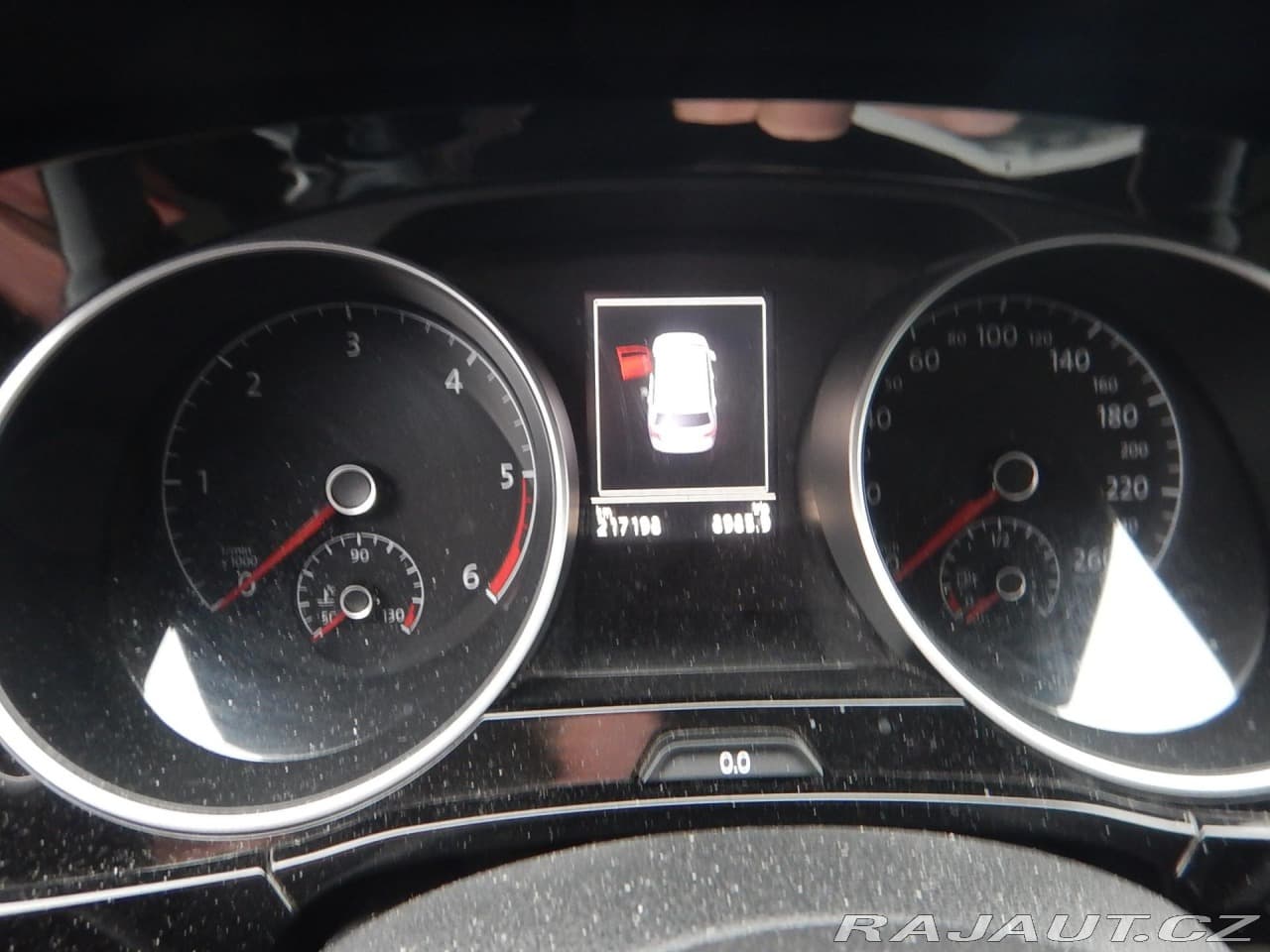 2016 Volkswagen Touran - 18