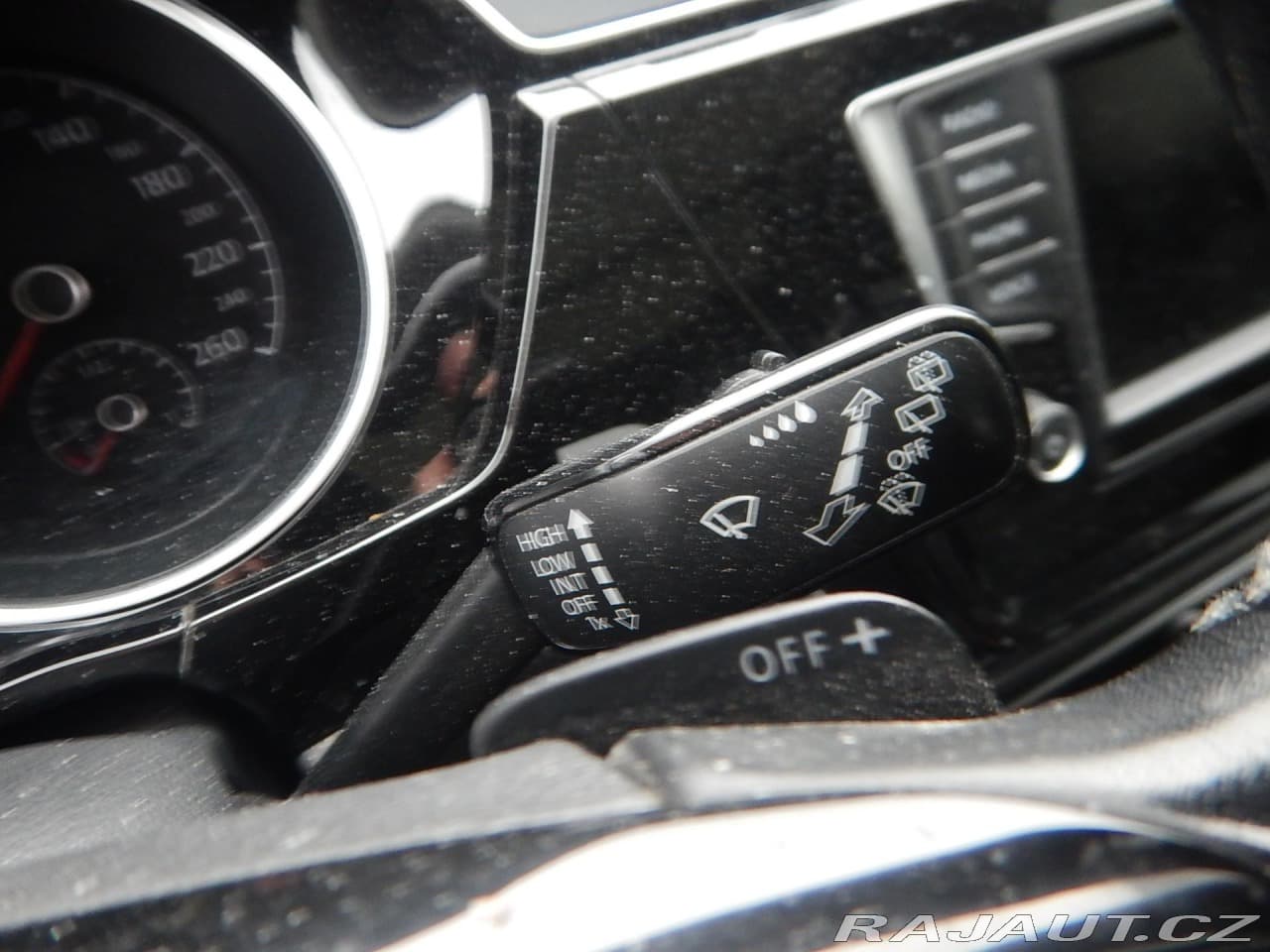 2016 Volkswagen Touran - 20