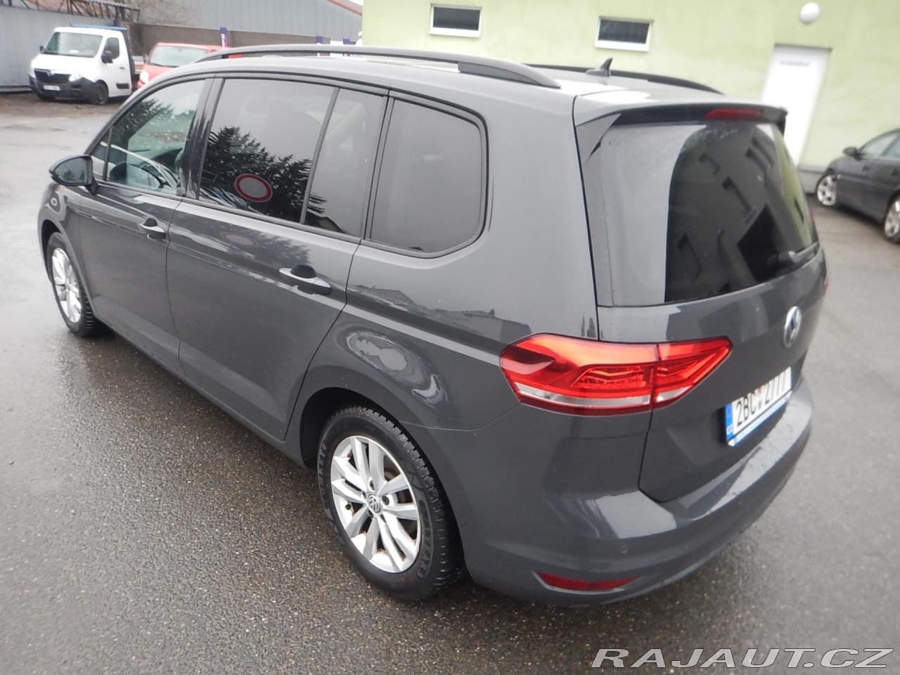 2016 Volkswagen Touran - 4