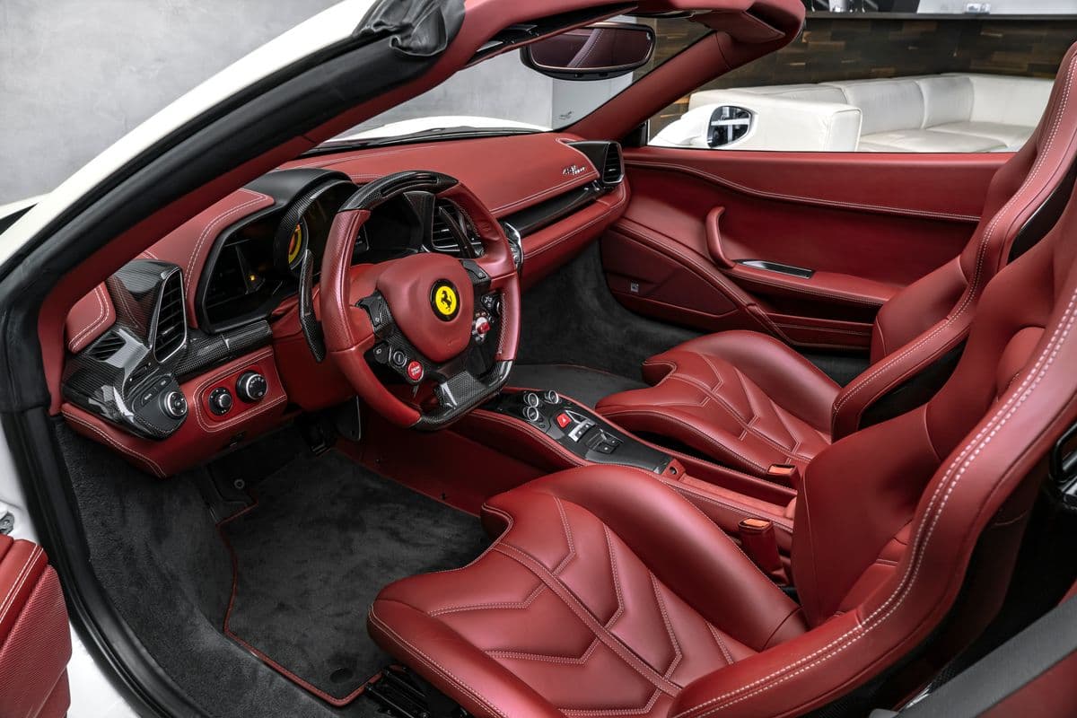 2014 Ferrari 458 - 18