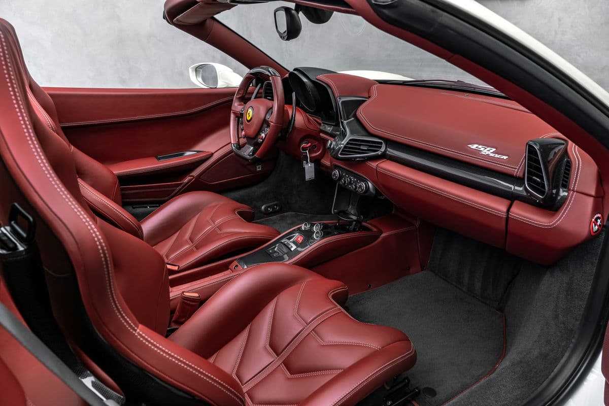 2014 Ferrari 458 - 19