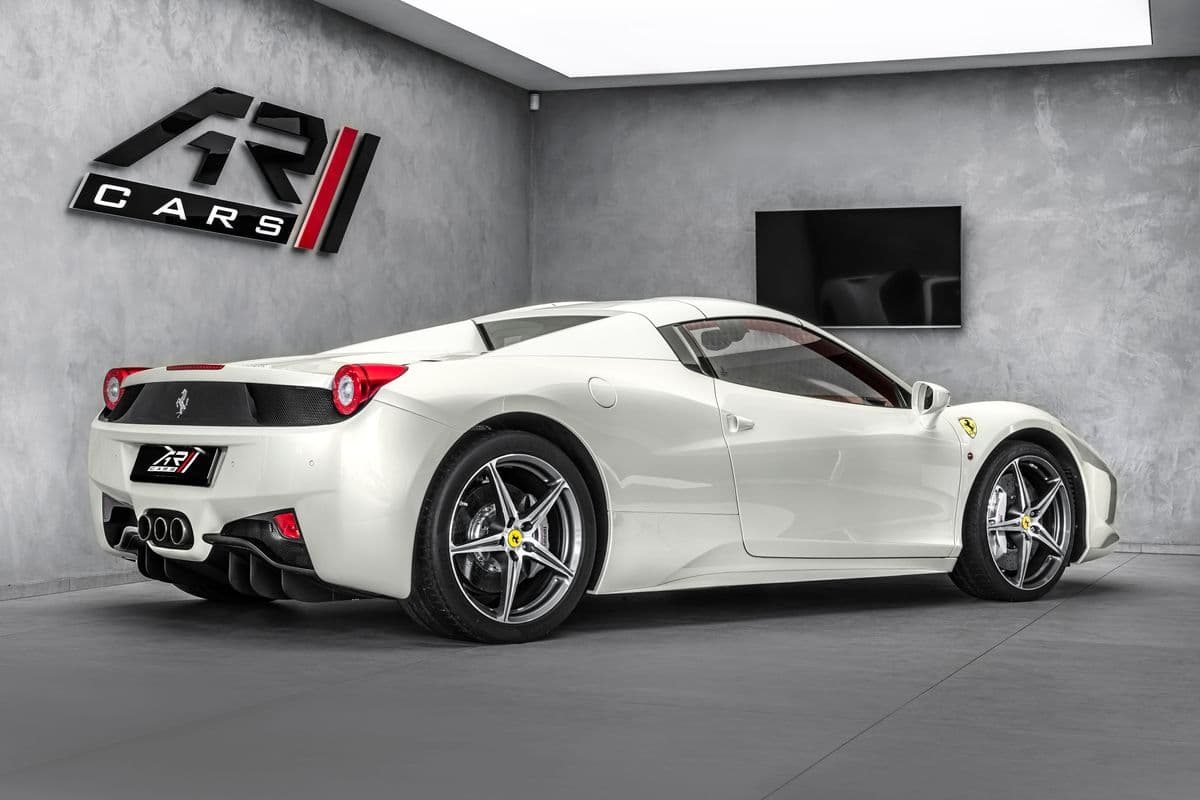 2014 Ferrari 458 - 7