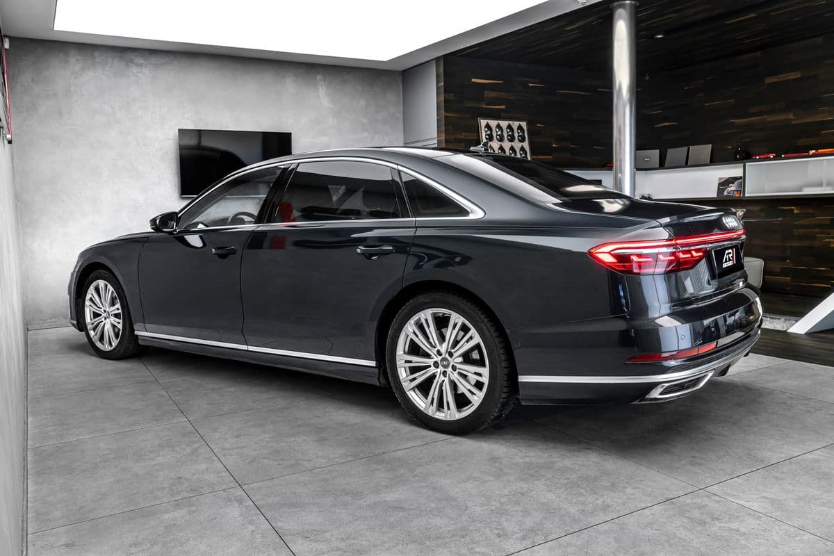 2019 Audi A8 - 7