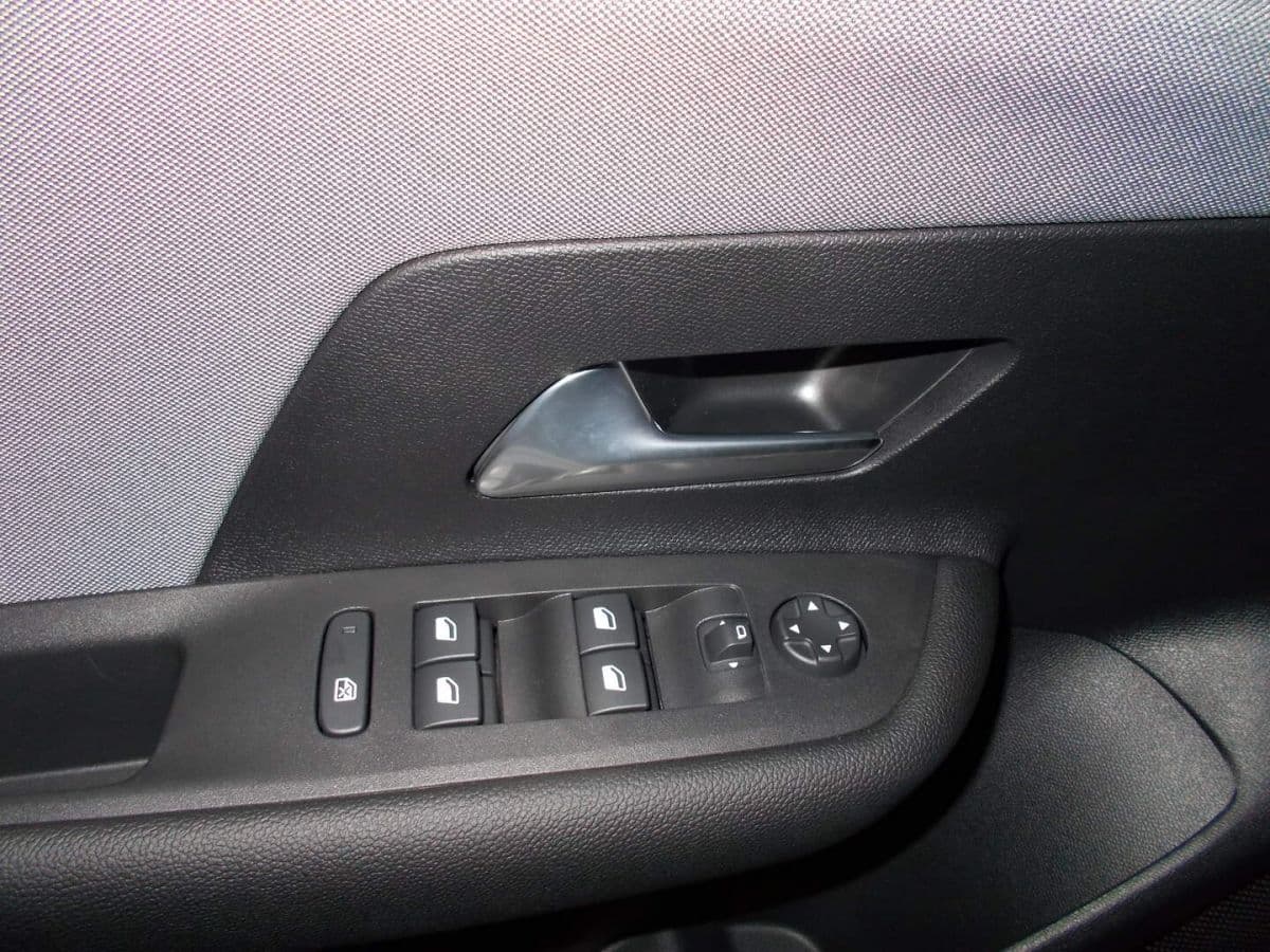 2026 Opel Mokka - 19