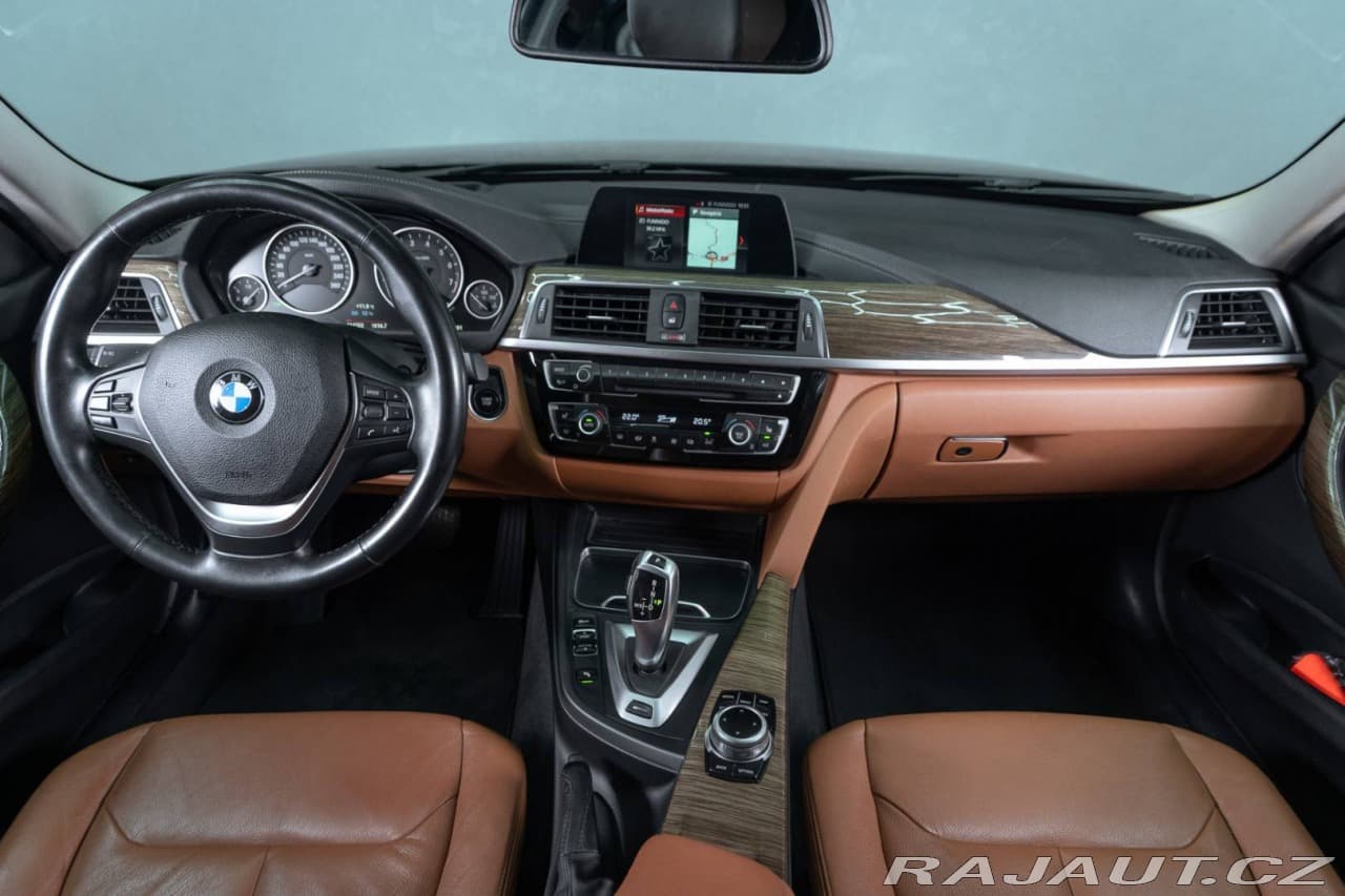 2018 BMW 3-Series - 12