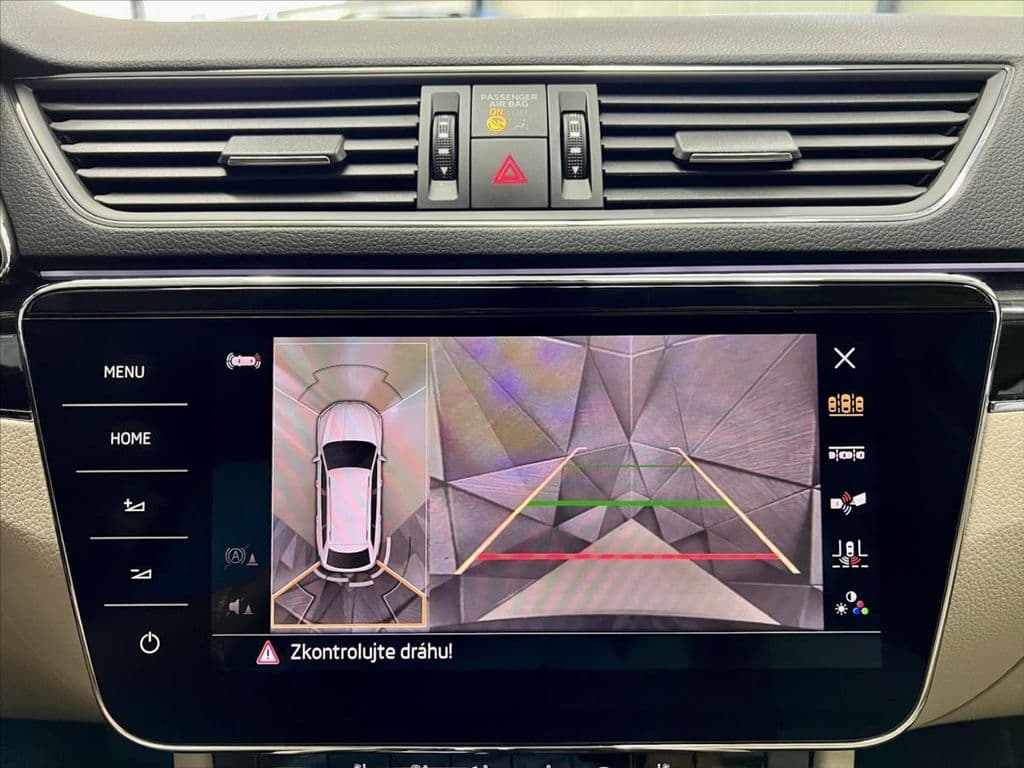 2022 Škoda Superb - 17