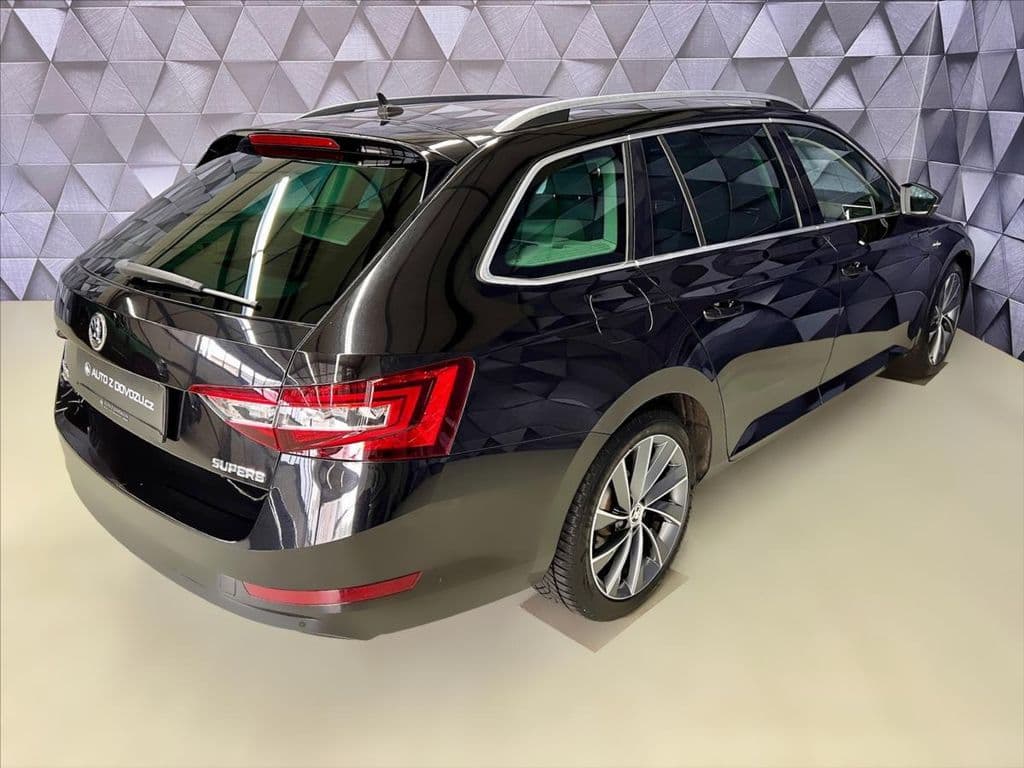 2019 Škoda Superb - 7