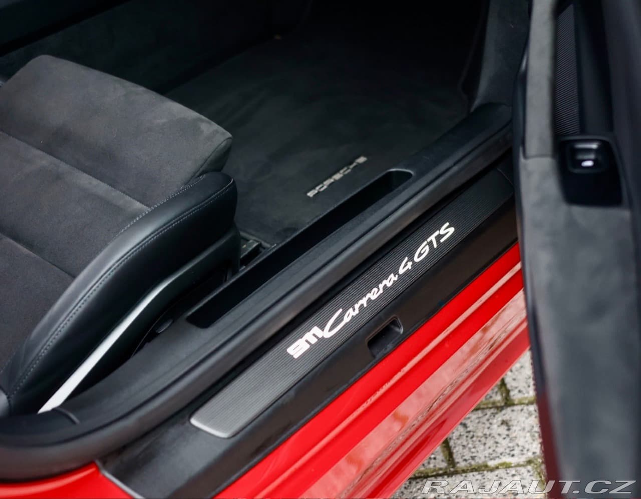 2023 Porsche 911 - 3