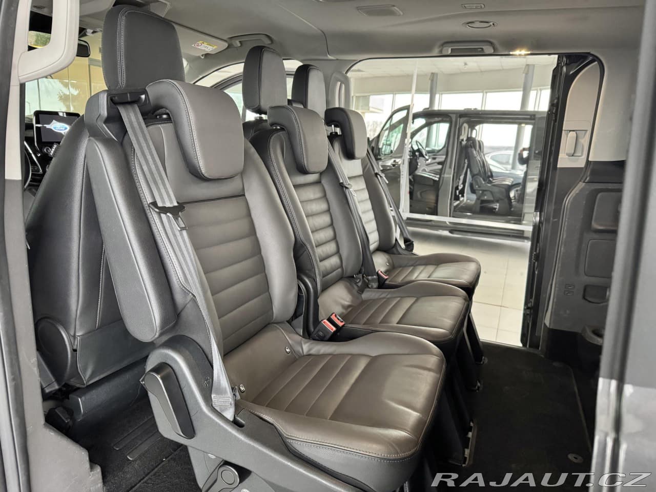 2020 Ford Tourneo - 17