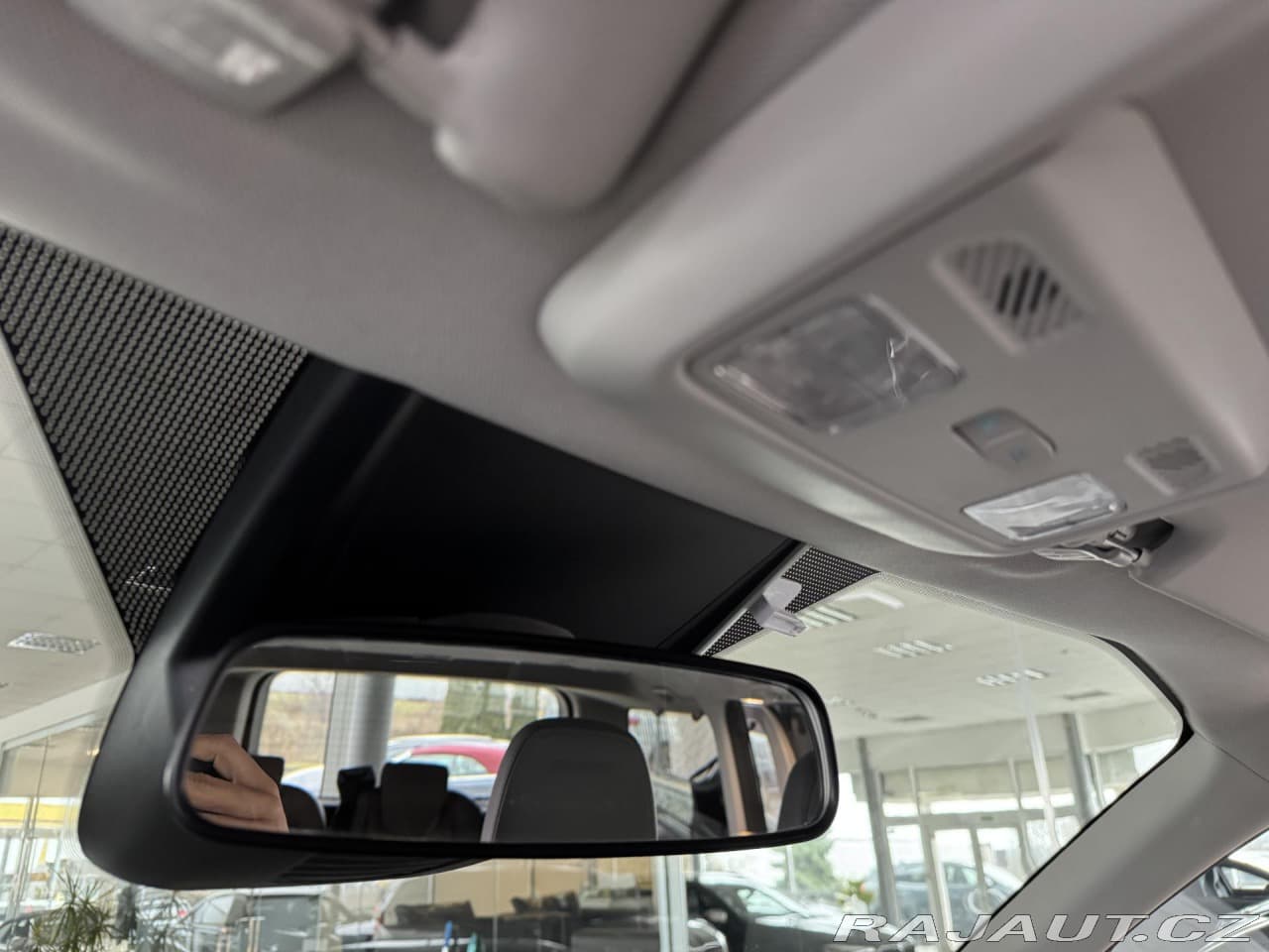 2020 Ford Tourneo - 19