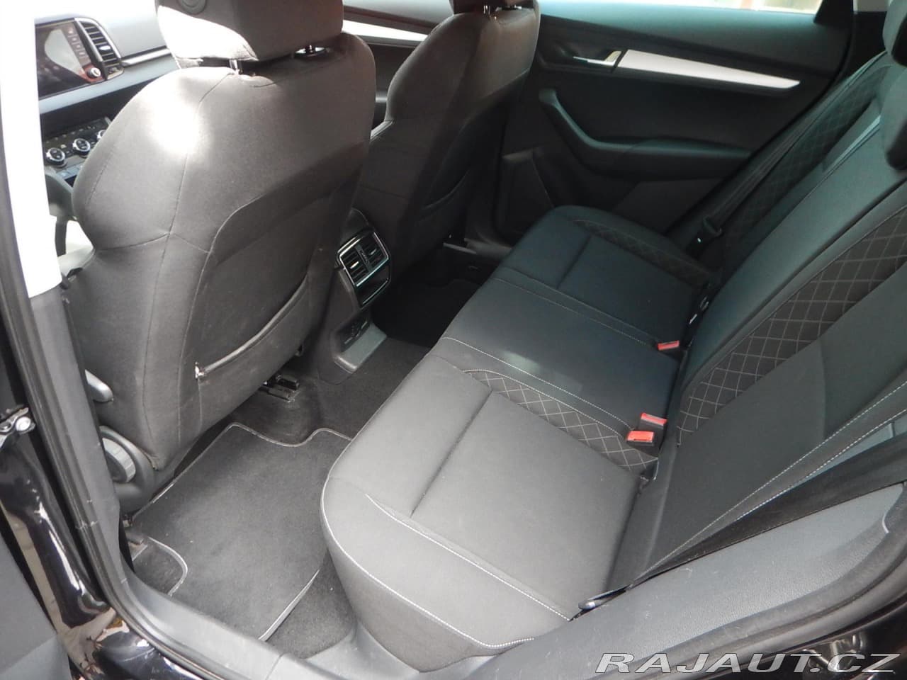 2018 Škoda Karoq - 10