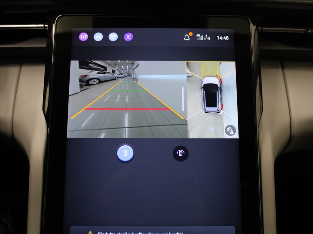 2025 Ford Explorer - 10