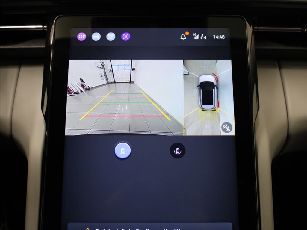 2025 Ford Explorer - 11