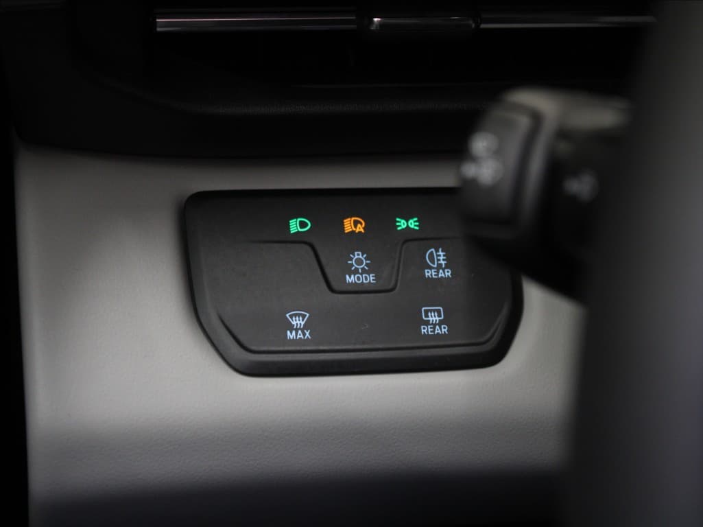 2025 Ford Explorer - 19